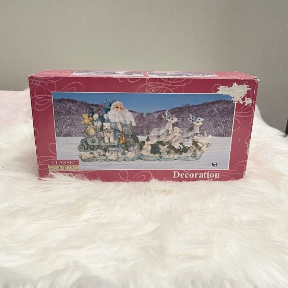 Classic Solutions Earthenware Santa on Sleigh decoration christmas holidays